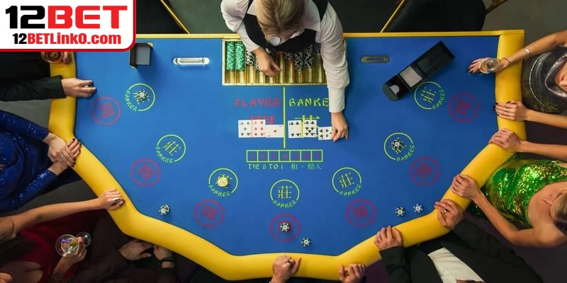 Baccarat là trò chơi so sánh điểm giữa người chơi và nhà cái hấp dẫn